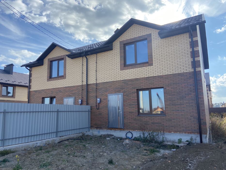 Продаж Дом ( Дуплекс)  100 м.кв 4 кімнати