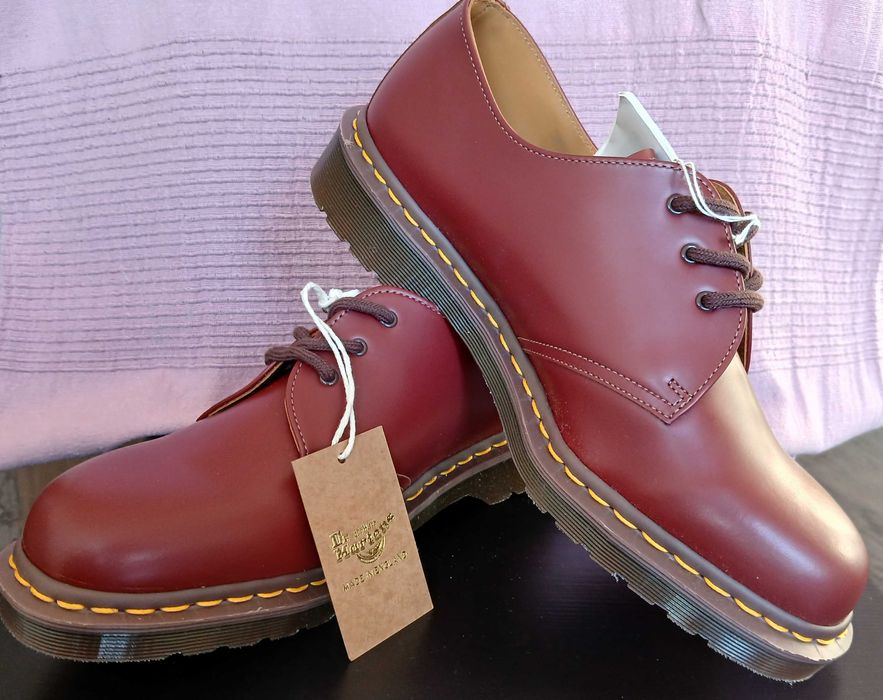 Dr Martens 1461 made in england, rozmiar 10, cherry red, oxblood