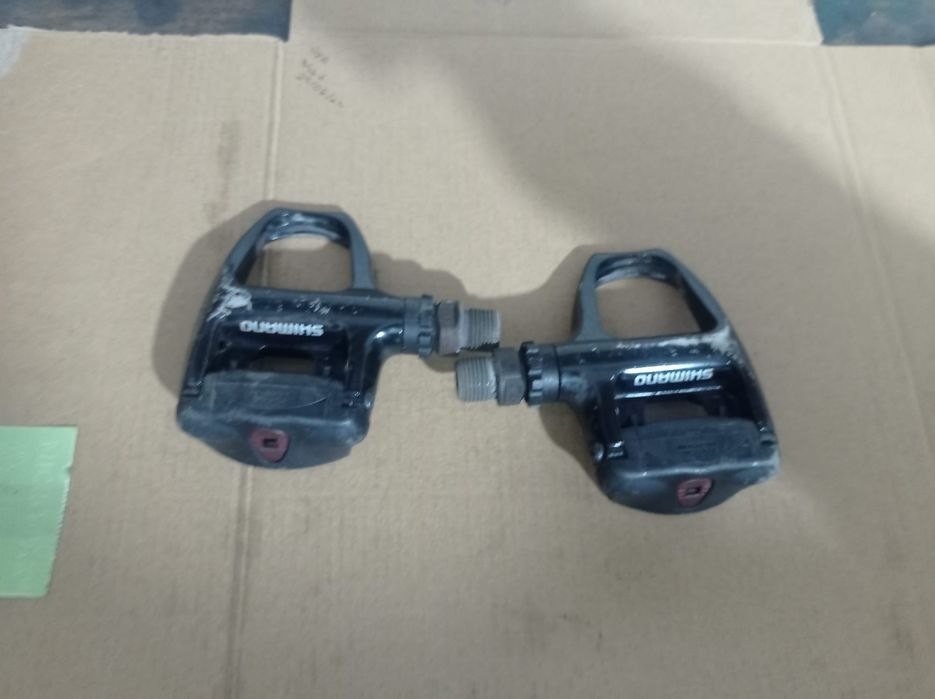 Pedais estrada Shimano