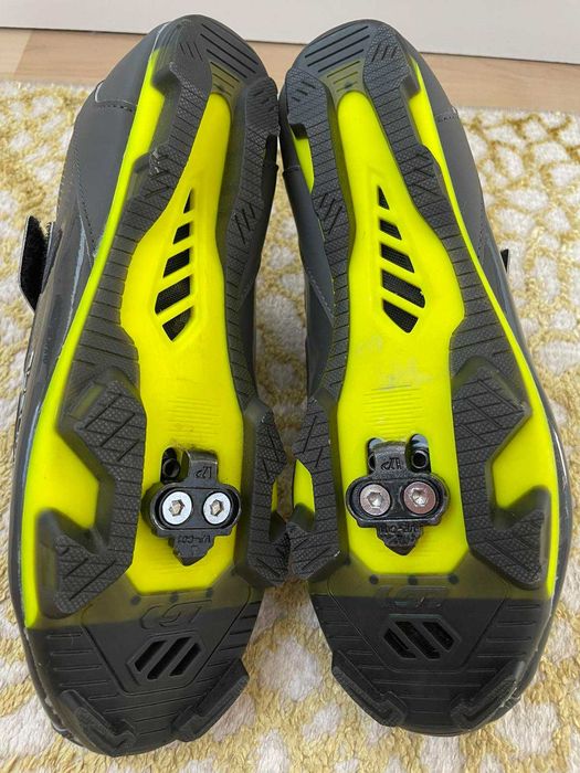 Damskie buty rowerowe Louis Garneau Multi Air Flex rozmiar 37,5-38