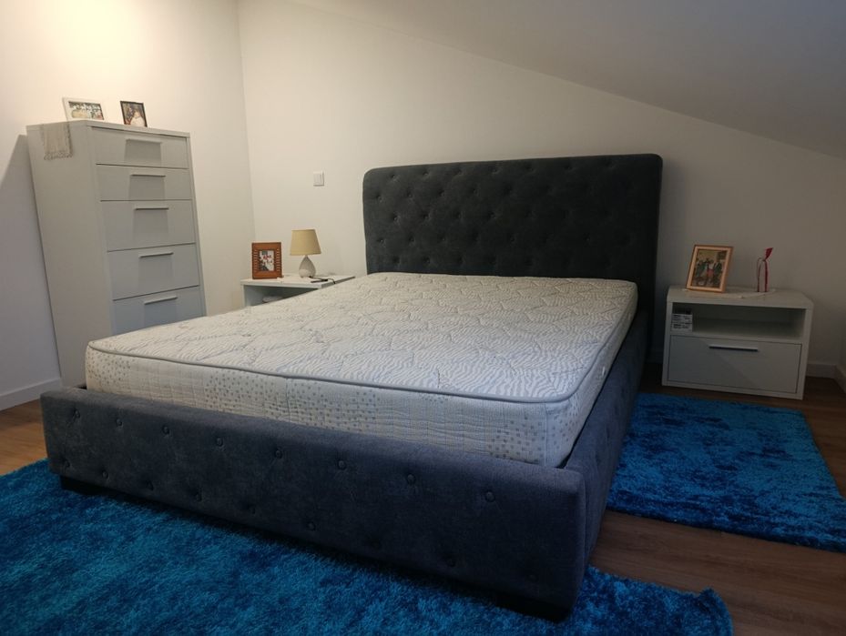 Mobilia de quarto de casal