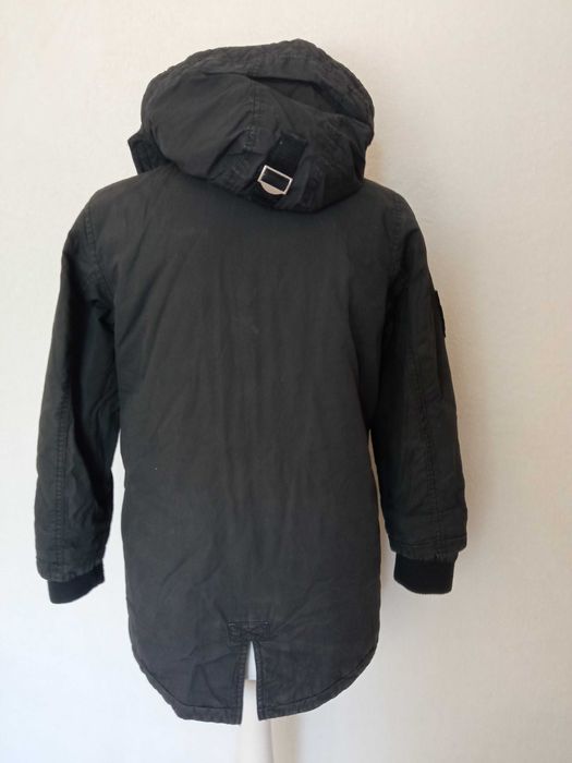 H&M  kurtka jesienna lekko ocieplana kaptur r 140