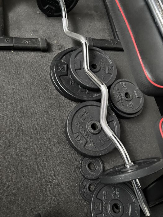 Zestaw do cwiczen ławka sztangi plus obciazenie