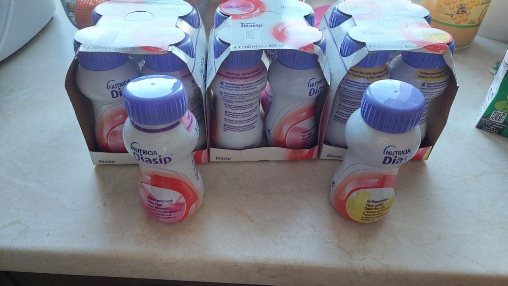 Nutridrink Nutrucia truskawka i wanilia