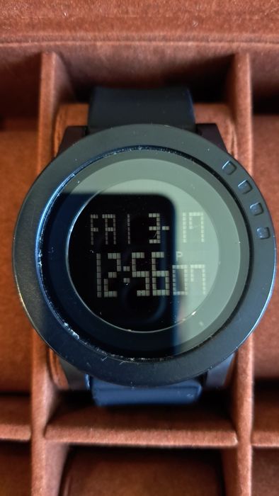 Vendo Relógio digital usado