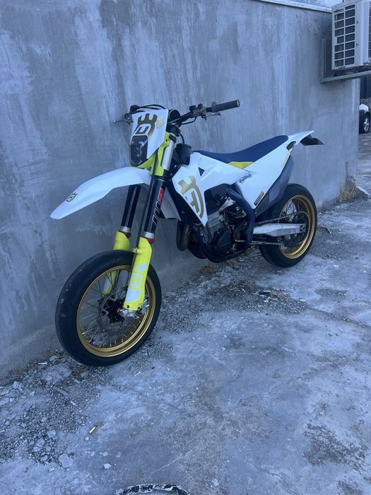 Husqvarna 2020 fc 450 supermoto