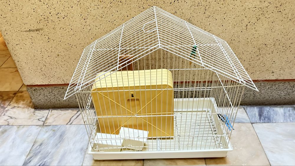 Gaiola grande para aves