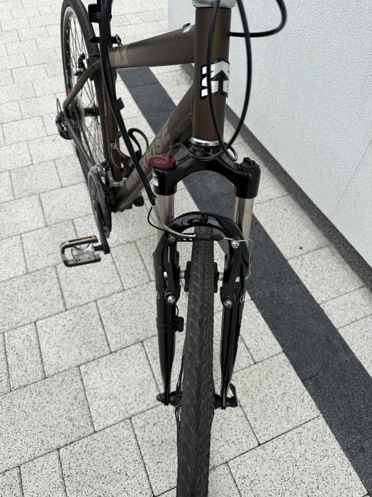 Rower trekingowy Mongoose Crossway 350