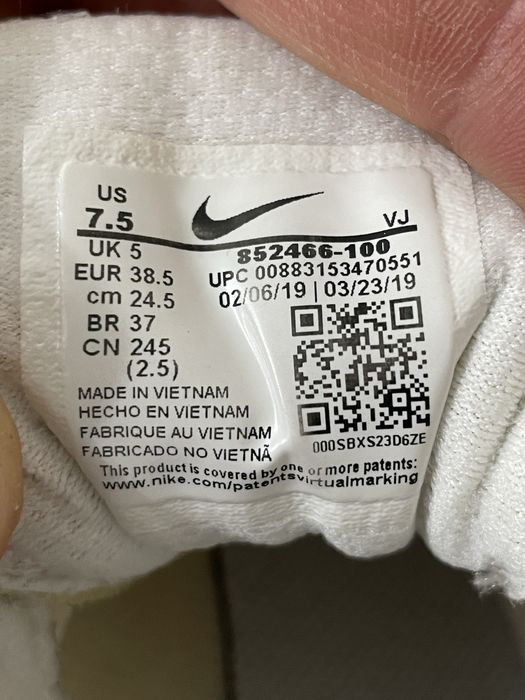 Кросівки Nike Downshifter 7, 38.5 розміру