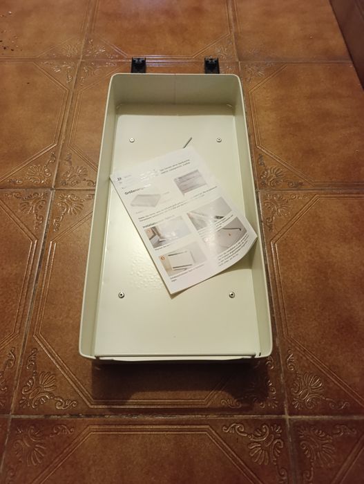 Gaveta extensível em aluminio