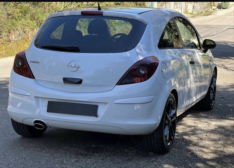 Opel corsa -D black edition