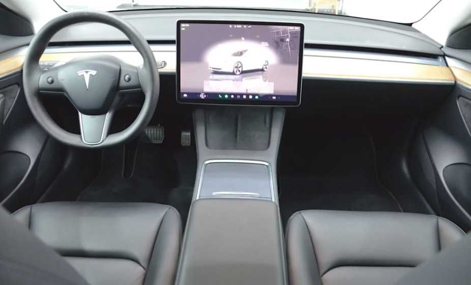 Tesla Model 3 2023 RWD