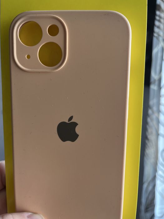 Чехол на айфон 13