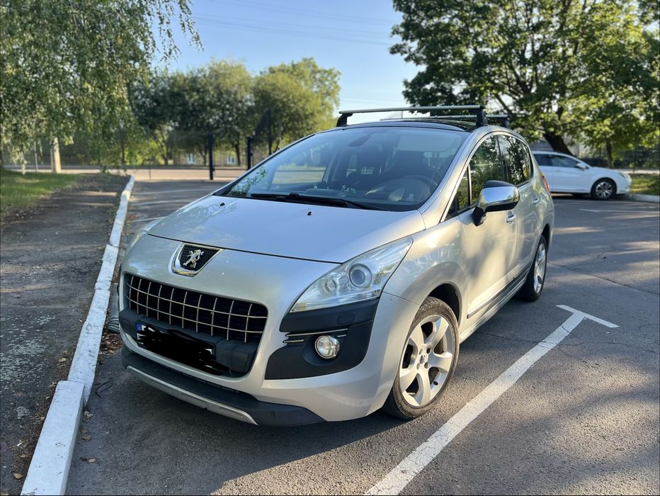 Peugeot 3008 . Пежо 3008