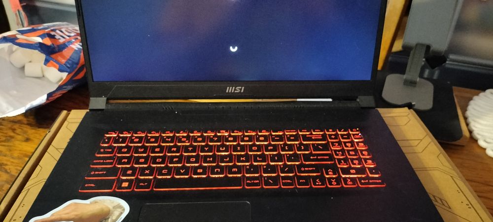 Laptop MSI Katana GF76 12UC