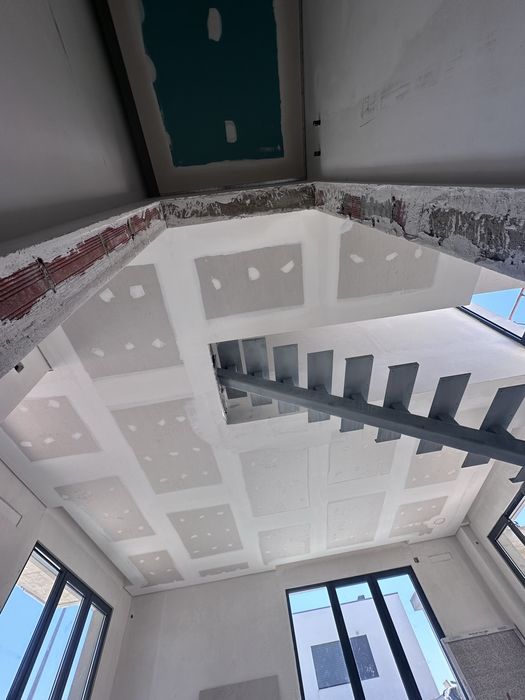 Remodelação em Pladur, tetos e divisorias em Geral.