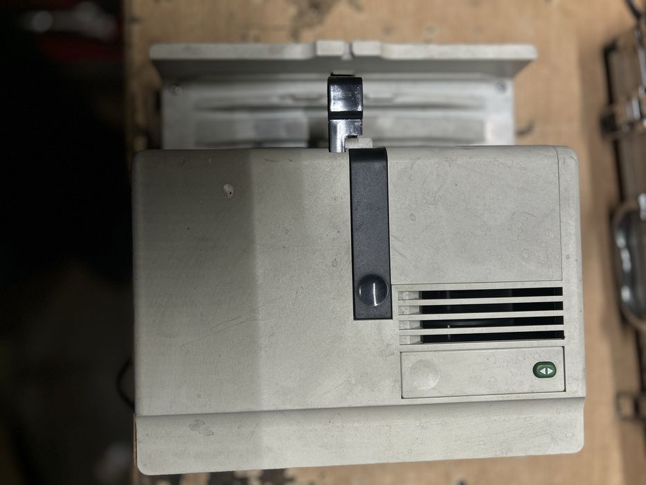 Projektor lampowy Novamat 130 AF