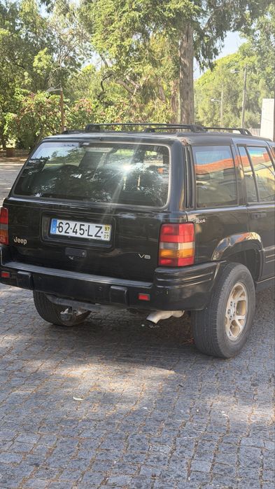 Jeep Grand Cherokee Limited 5.2 V8