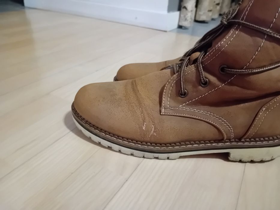 Ciepłe buty młodzieżowe damskie z futerkiem 39