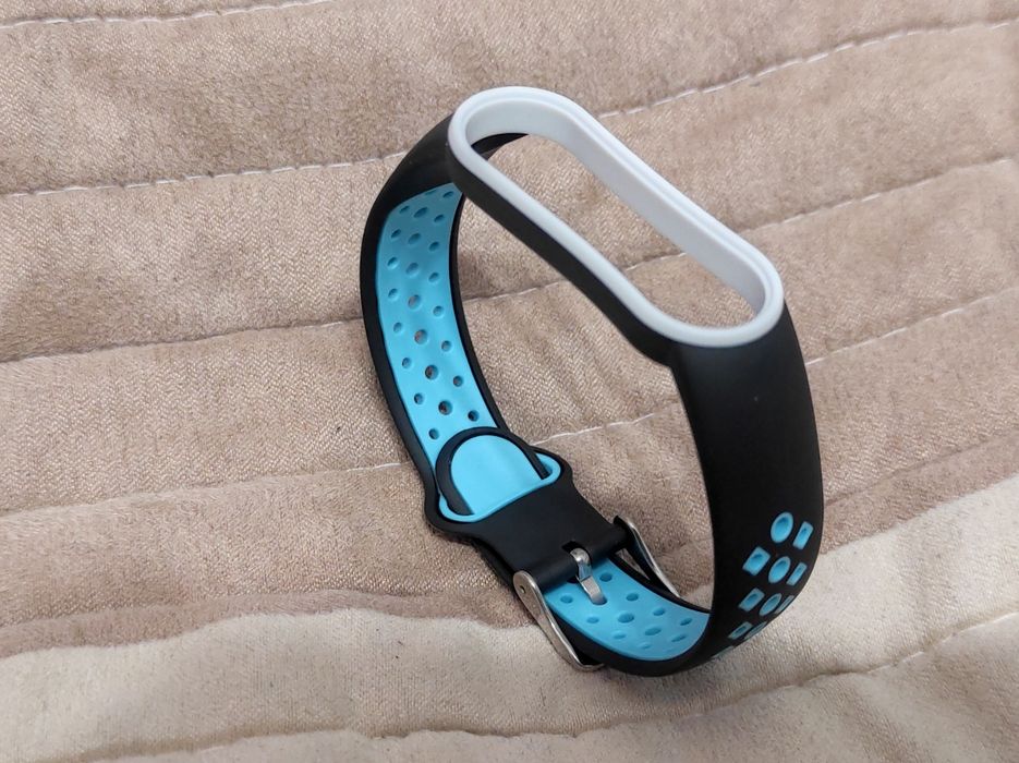 Klasyczne zapięcie! Opaska do Xiaomi Mi Band 5 i 6 + folia hydrożelowa