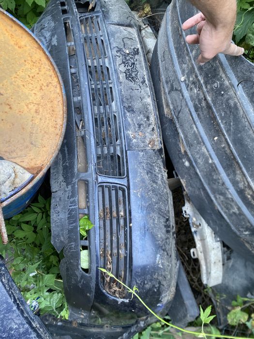 Продам бампер на ауді А4