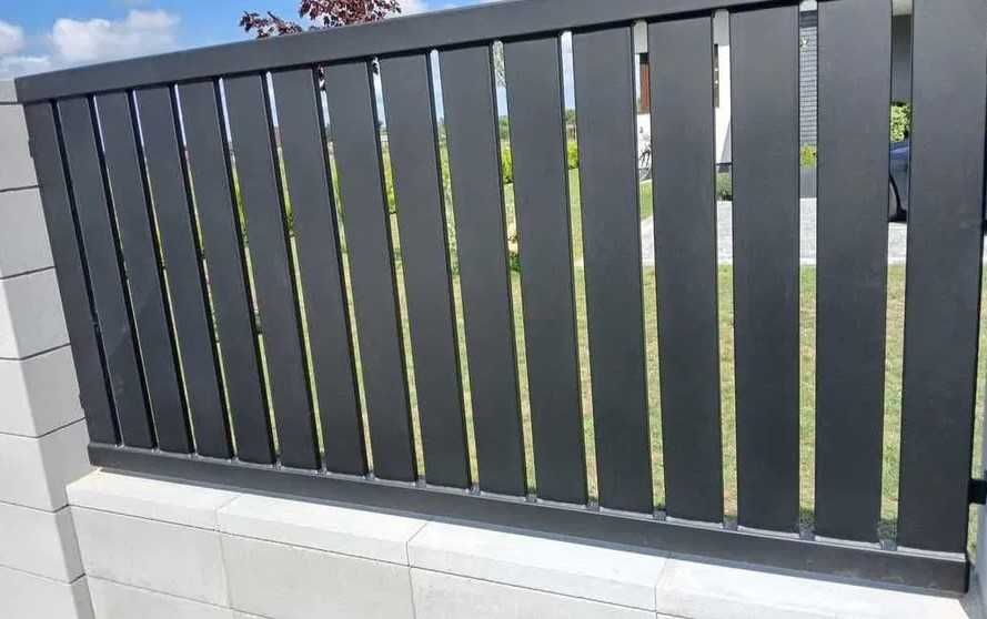 Brama wjazdowa palisadowa pionowa dwuskrzydłowa / przesuwna P-80-P