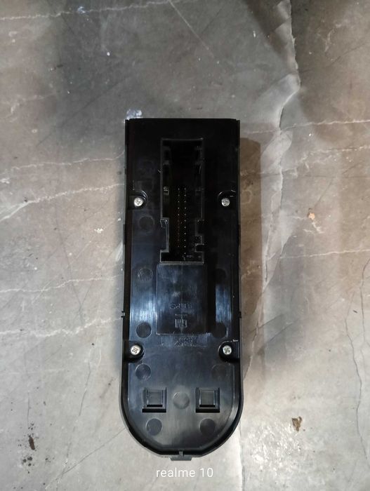 Przełącznik szyb lusterek Opel Zafira B