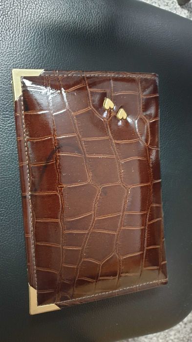 Caixa para cassete de vídeo VHS de muito alta qualidade- NOVA