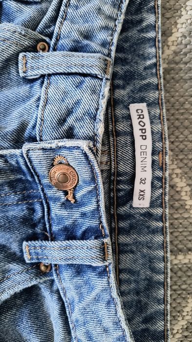 Spodnie damskie jeansy CROPP  32 XXS