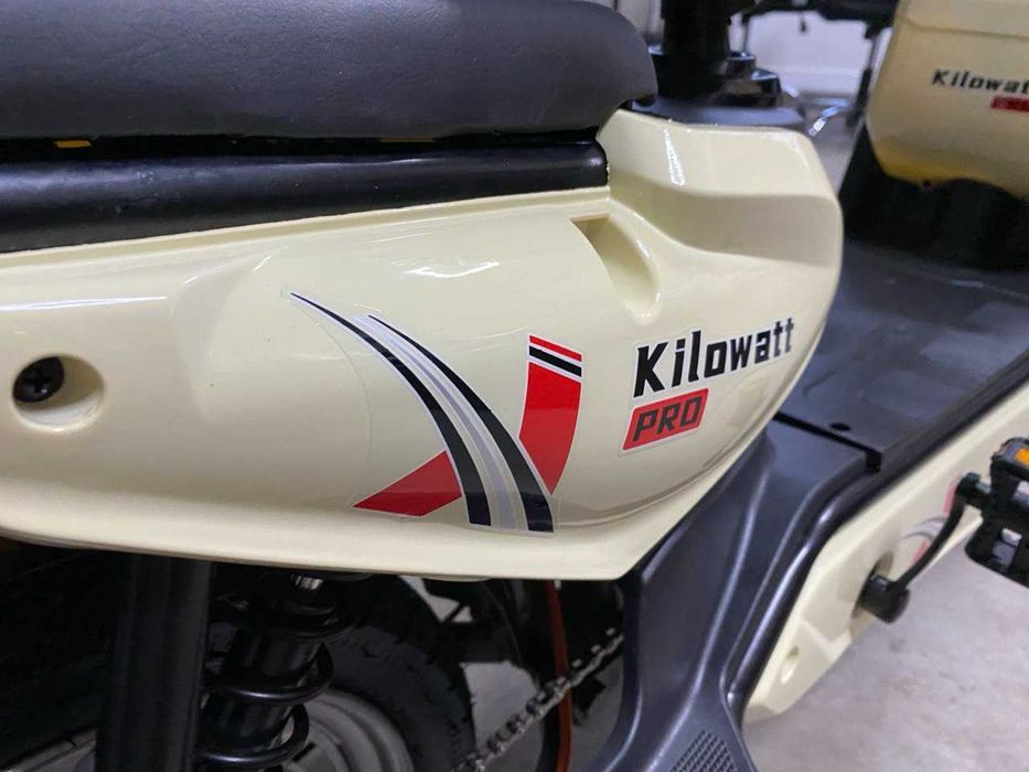 Електроскутер IDemo KILOWATT GBl100-LFP