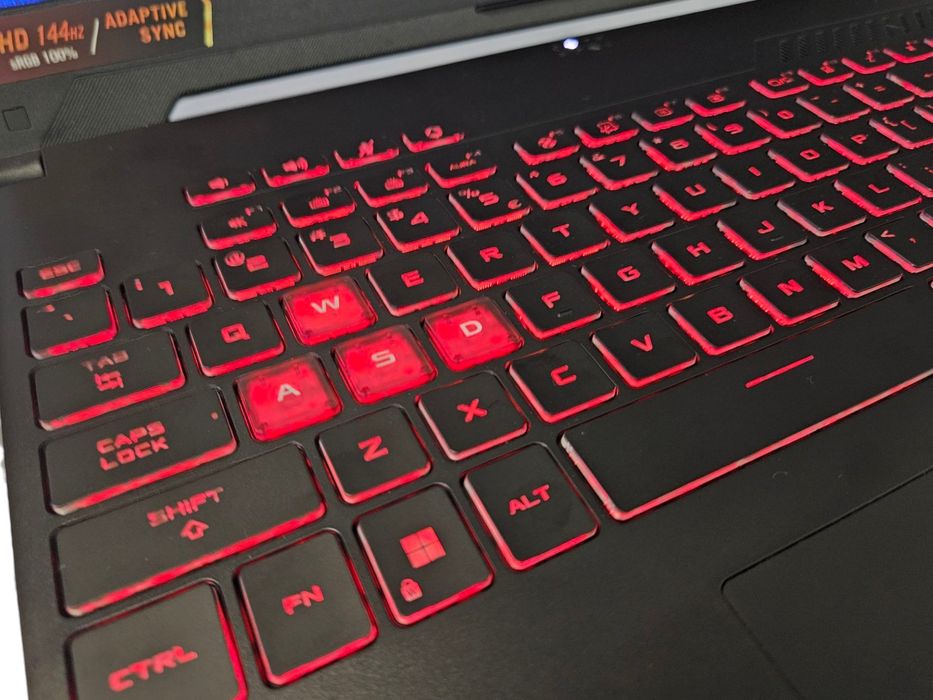 Laptop gamingowy ASUS TUF RTX 4060 Ryzen 5 SSD 512GB RAM 16GB