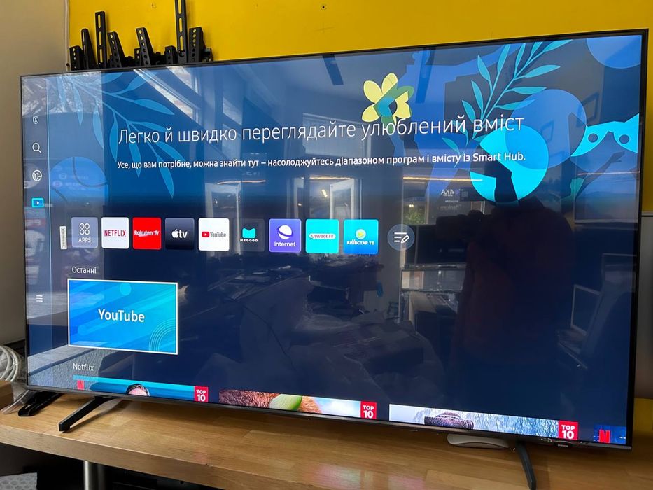 QLED 4K Телевізор 50” Samsung QE50Q60CAUXUA, UE50CU8000UXUA Smart TV, WiFi