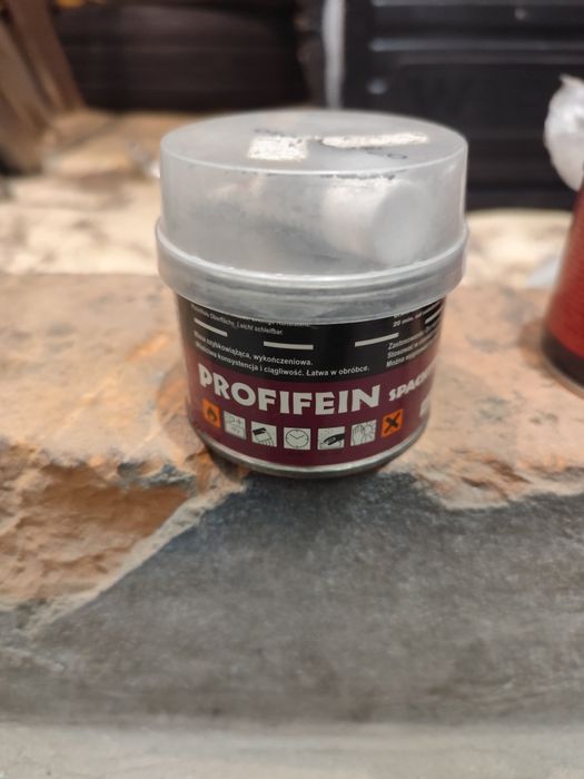 Masa szybko wiążąca wykończeniowa