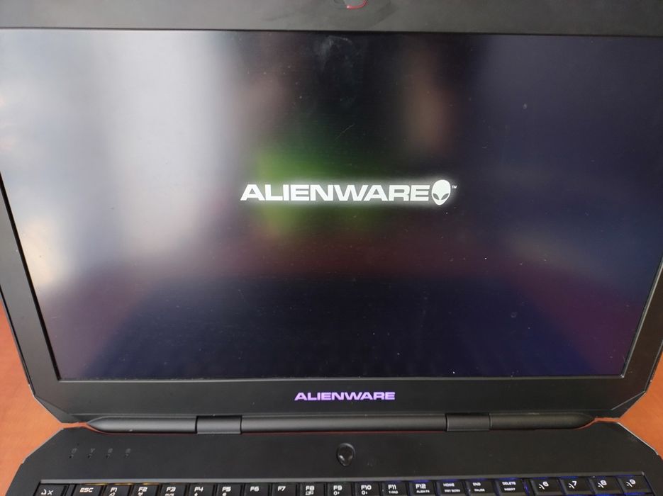 Laptop Gamingowy Alienware R3 17"
