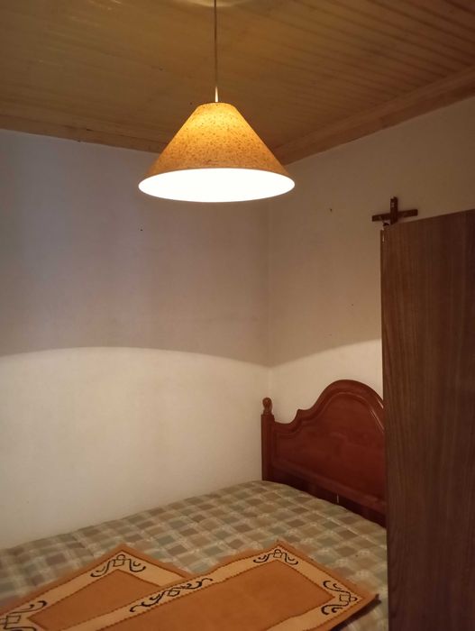 Linda casa de aldeia, com 3 andares - Pronta a entrar.