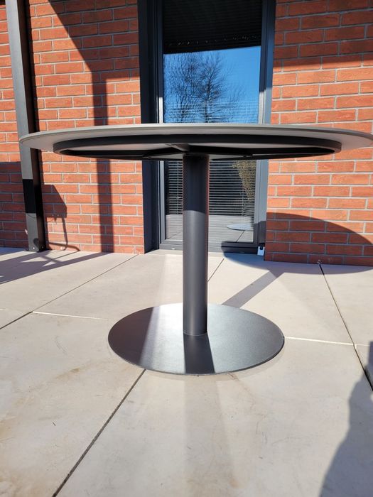 Stół ogrodowy jysk