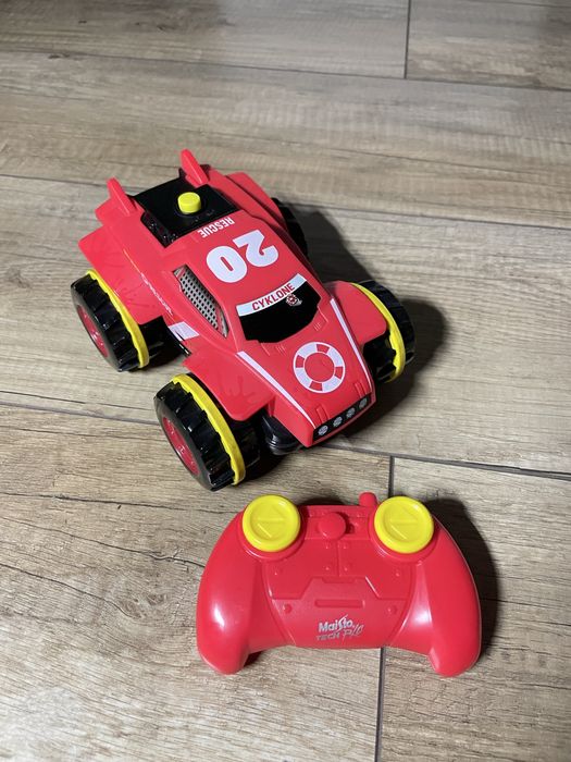 Машинки на пульті