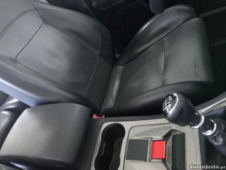Vendo Ford s max Titanium 1.8 tdci com 7 lugares