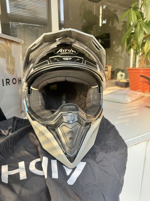 Airoh Commander