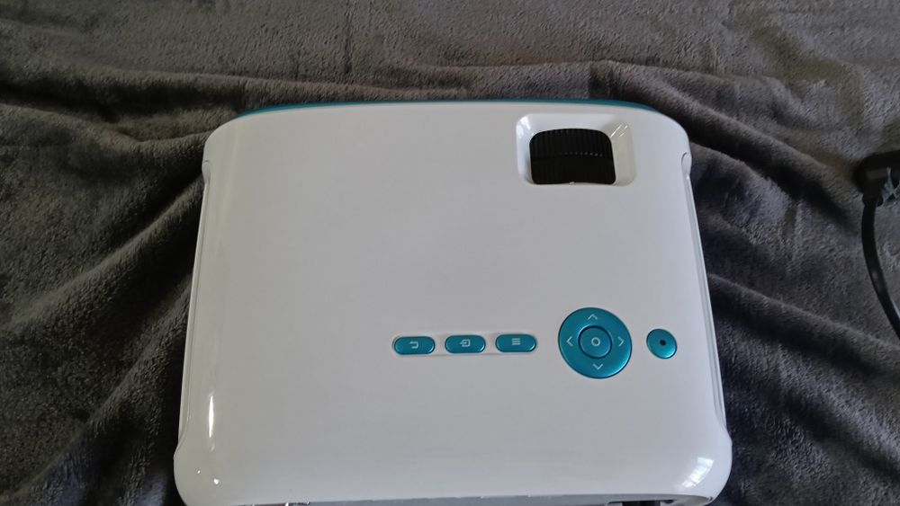 Teclado  Casio 731, com tripé e oferta projetor