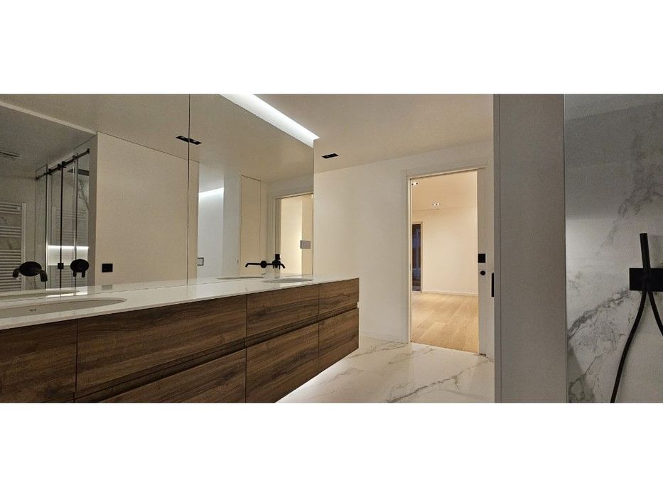 Moradia T7 nova com piscina em Birre, Cascais