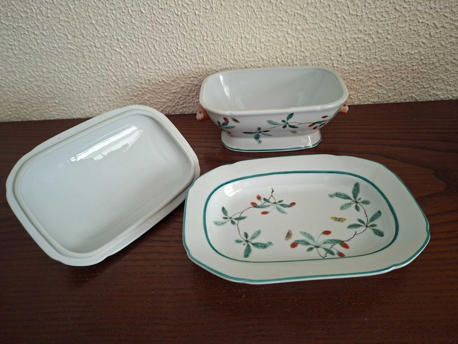 Vista Alegre - Peças de coleção pouco comuns - Terrina coelho e taça Fénix