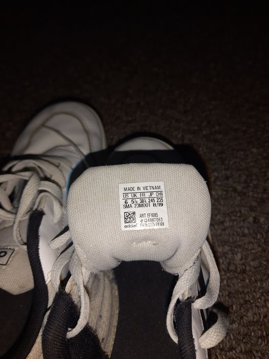 Adidas buty sportowe