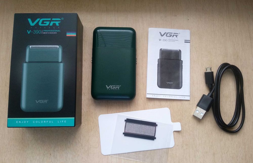 Бритва VGR мини, на аккумуляторе (ориг). Возм. обмен на продукты пит.