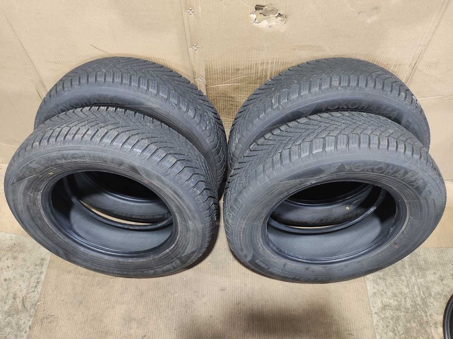 Преміум Зимова гума шини Yokohama Bluearth Winter V906 195/65 R15 91T!