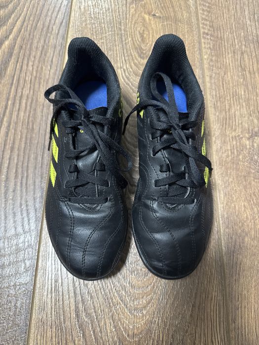 Бутси для футбола adidas орігінал