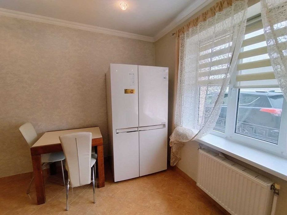 Комфортний будинок, Шевченківський район! Без комісії!