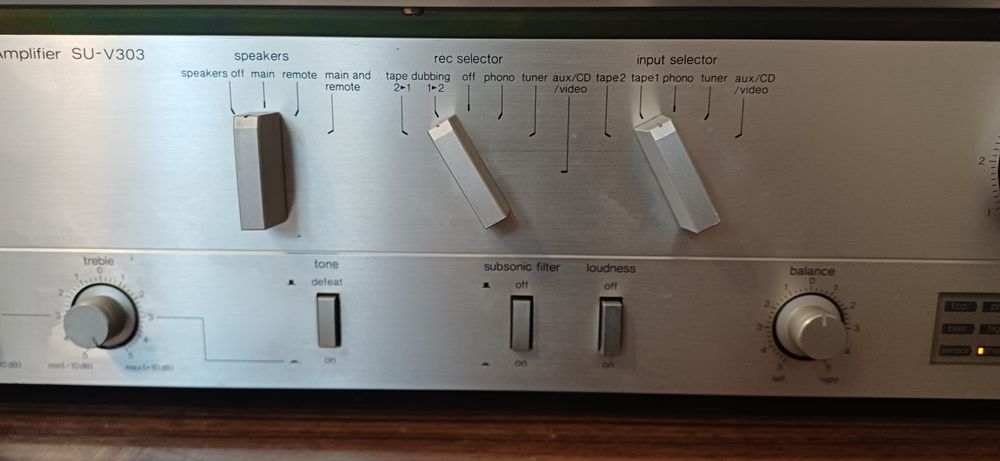 Technics SU-V303