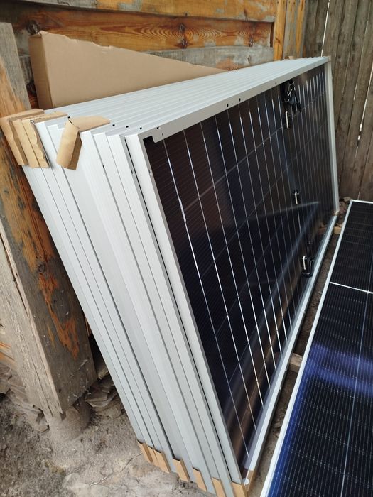 Сонячні панелі, модулі двухсторонні 585 Вт Tongwei