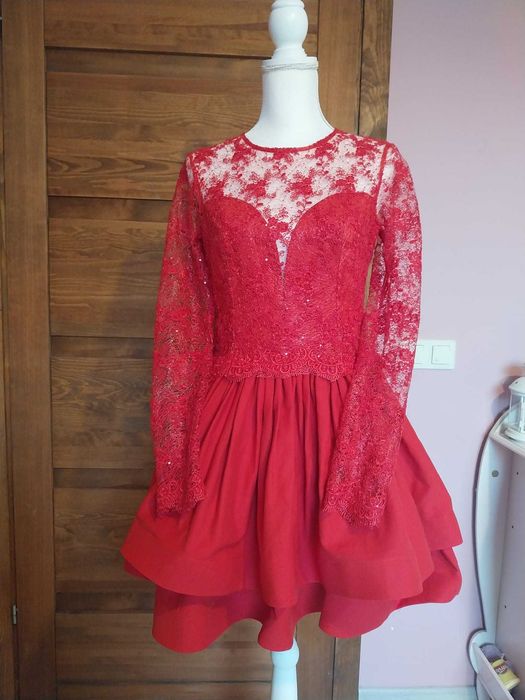 Sukienka czerwona M jak Lou